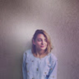 Meet your Posher, Madeline